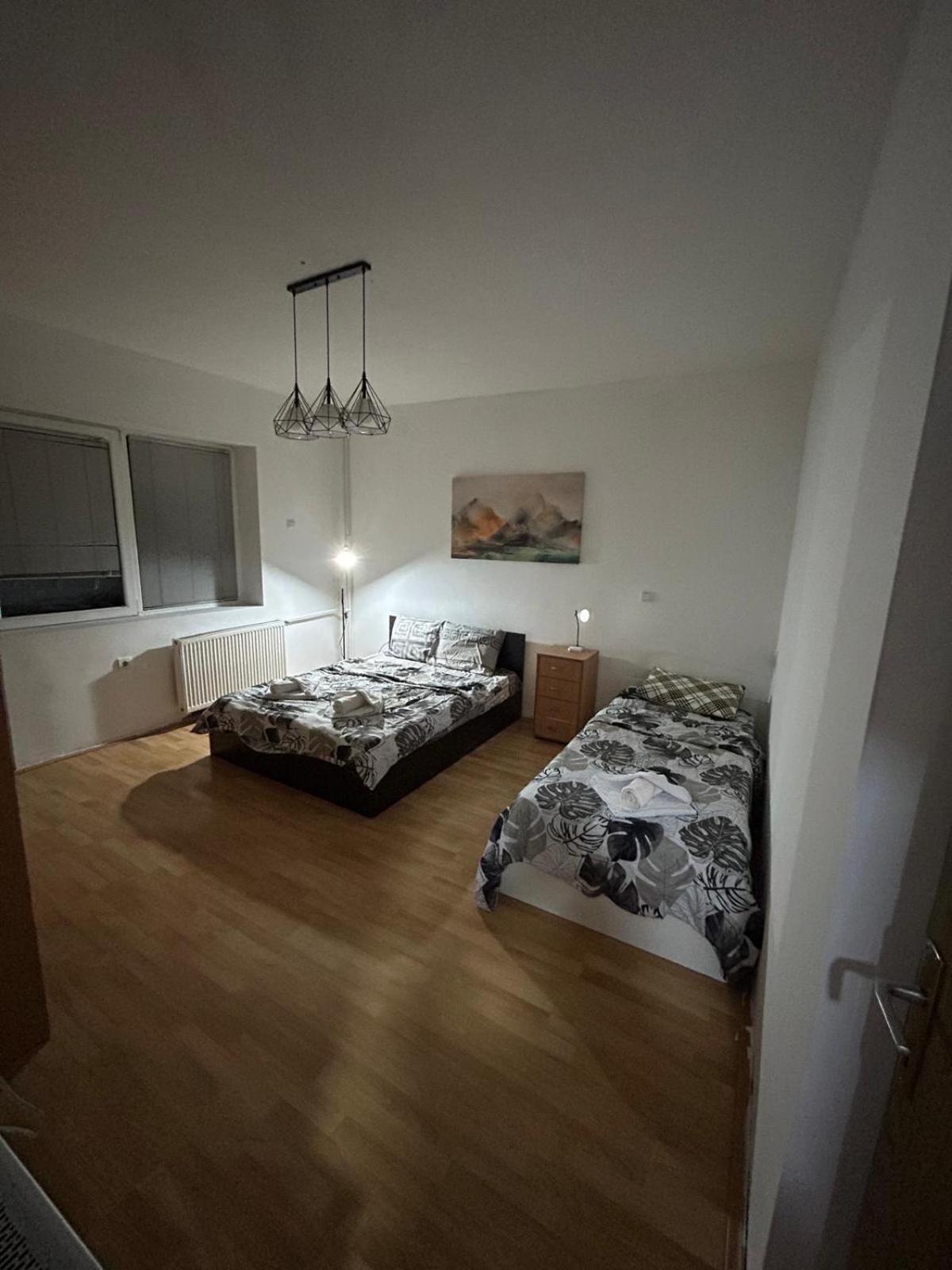 Elena Apartment 2 Skopje Bagian luar foto